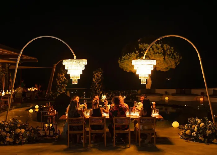 I K I A Since 1980 By Calm Collection * 산토리니