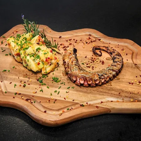 Villa I K I A Since 1980 By Calm Collection