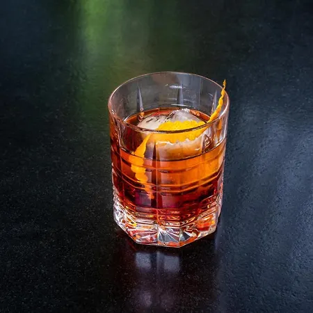 Villa I K I A Since 1980 By Calm Collection