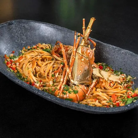 I K I A Since 1980 By Calm Collection Villa Fira (Santorini)