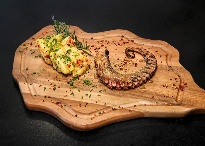 Villa I K I A Since 1980 By Calm Collection